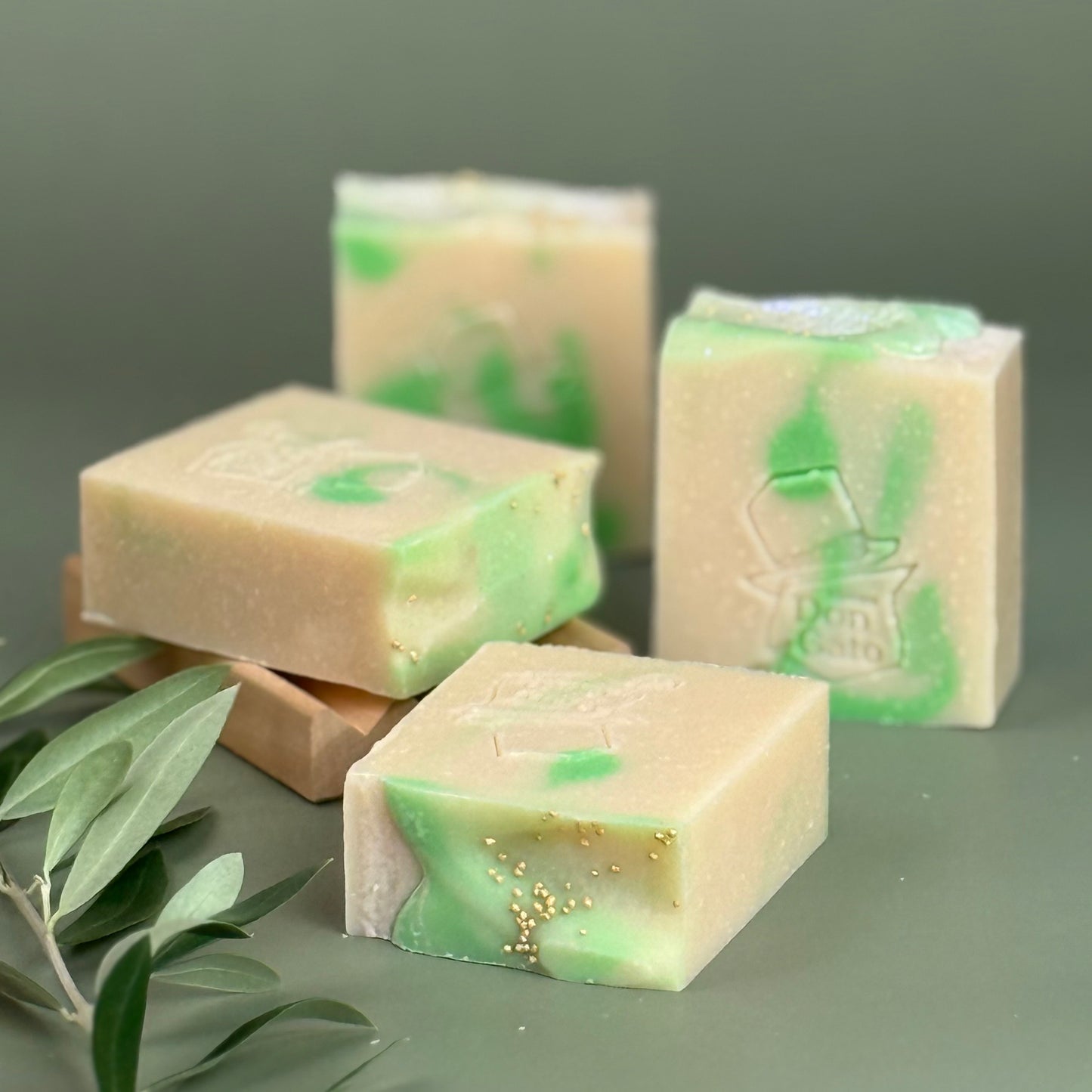 Neroli Green